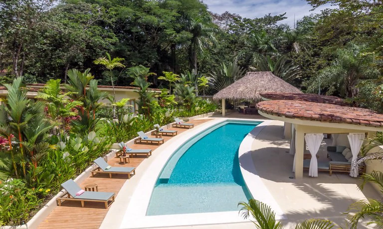 VILLA #1: Live or invest in a property that has it all: the perfect harmony between luxury and nature - Gallery image 14