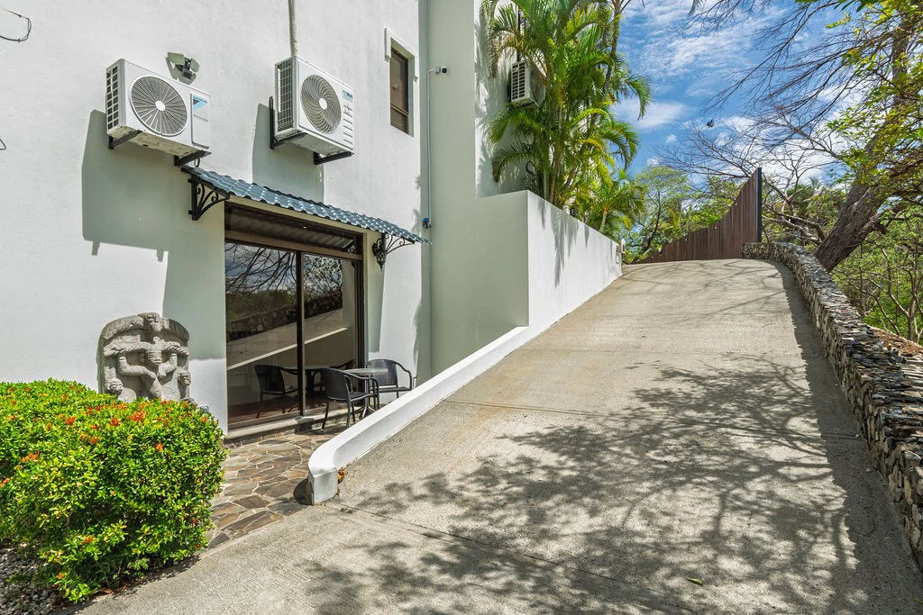 Casa de Estrellas: Elegant 4BR Ocean View Home in Pacific Heights, Potrero - Gallery image 56