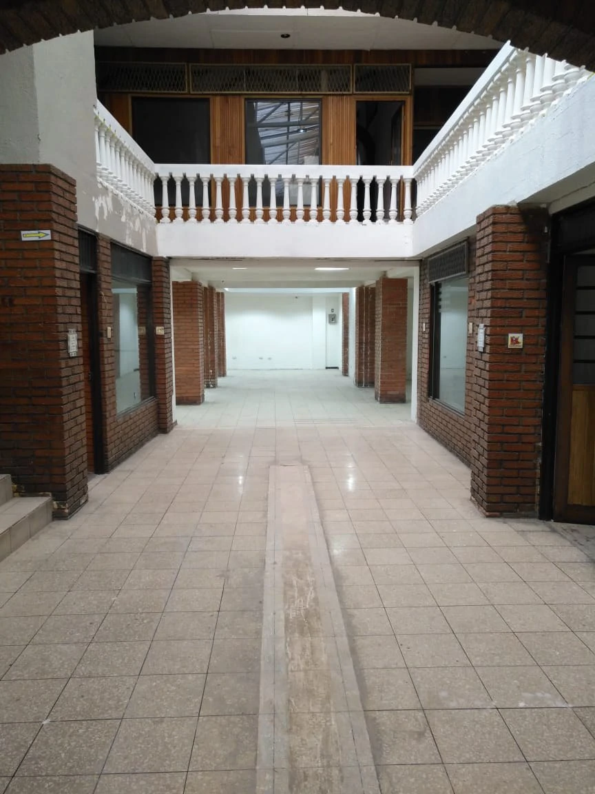 Downtown Hotspot...: Commercial Center close to Central Park - Gallery image 4