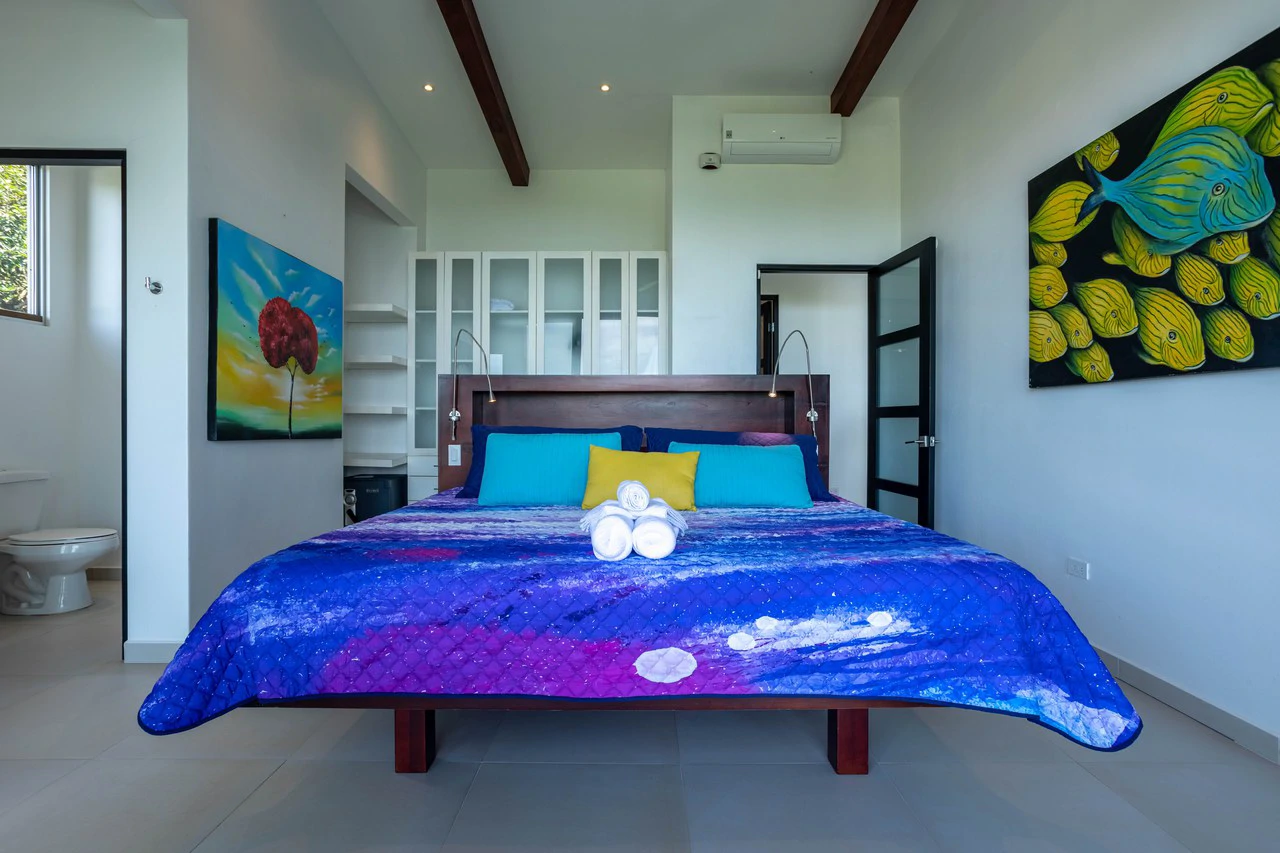 Luxury Villa with Guest House and Ocean Views of Costa Ballena - Gallery image 32
