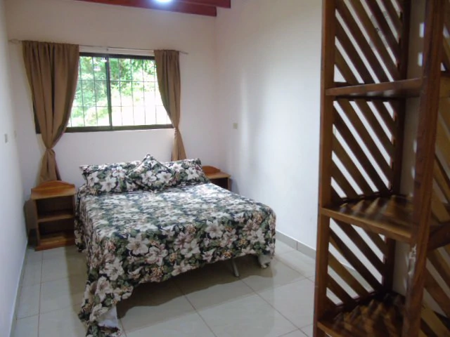 Ideal B & B Property: 3 separate Buildings. Lake & Volcano View. Owner financing available. - Gallery image 18