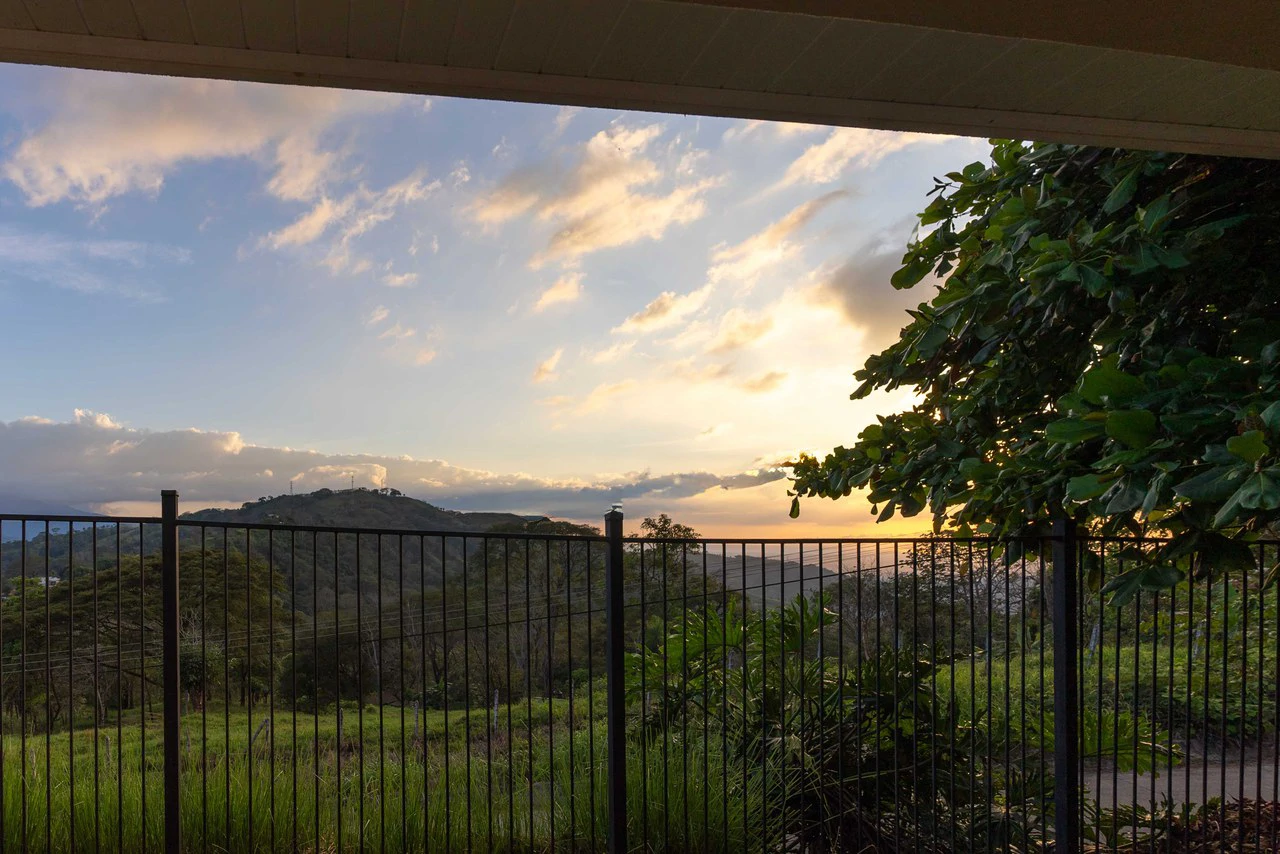Country House in Desmonte, San Mateo: Tranquility and Nature - Gallery image 14