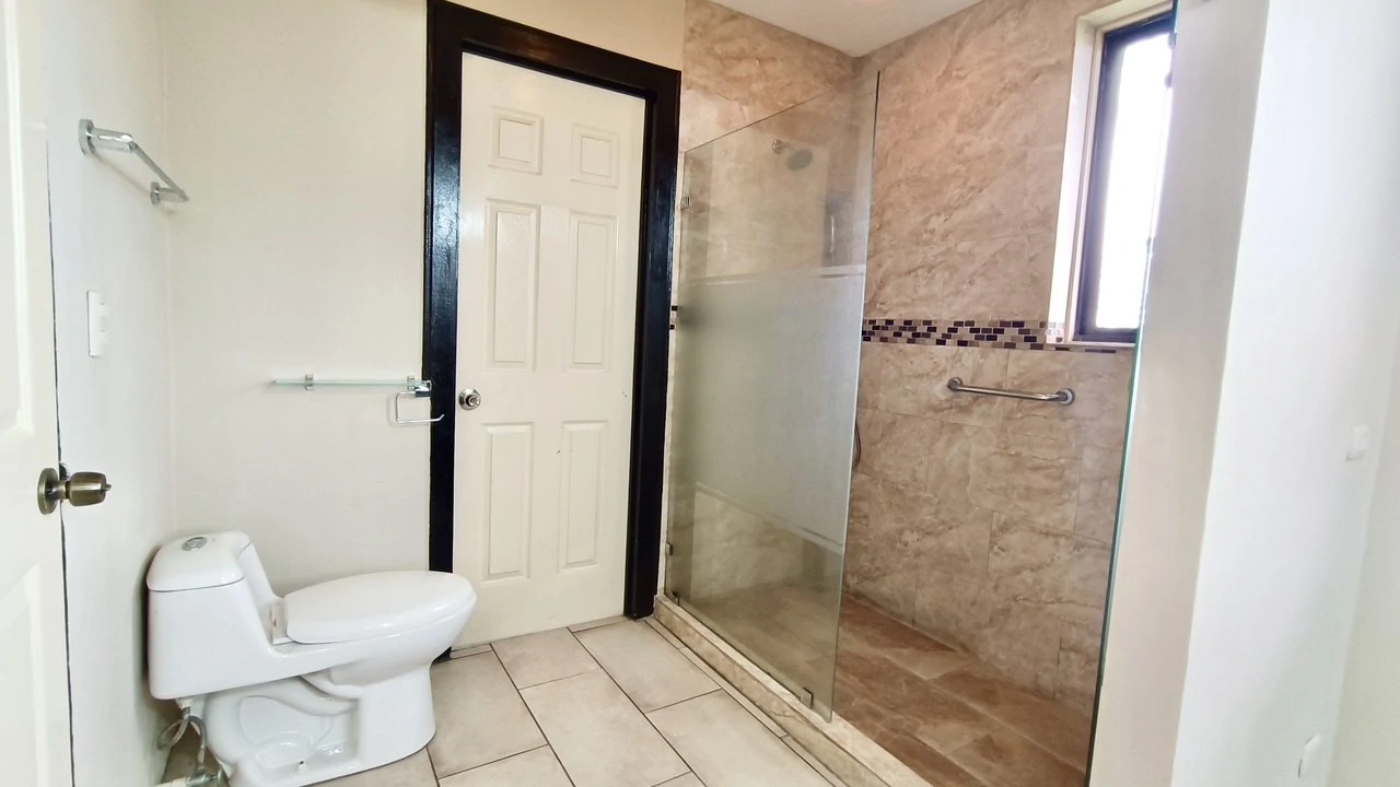 Condominio Mountain View: House for sale in Santa Barbara, Heredia, american style - Gallery image 39