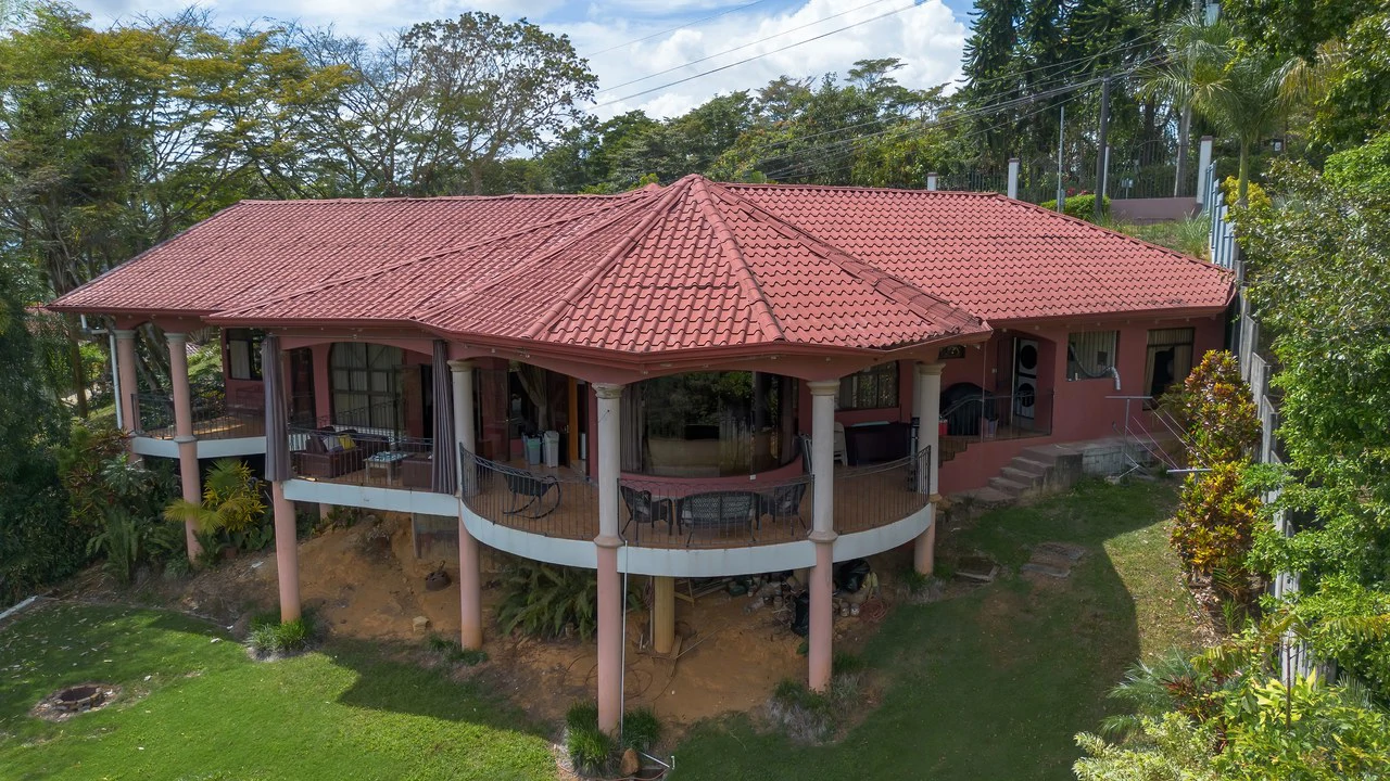 Spacious 5-Bedroom Colonial Home with 4 Bathrooms | La Bonita, Rivas - Gallery image 18
