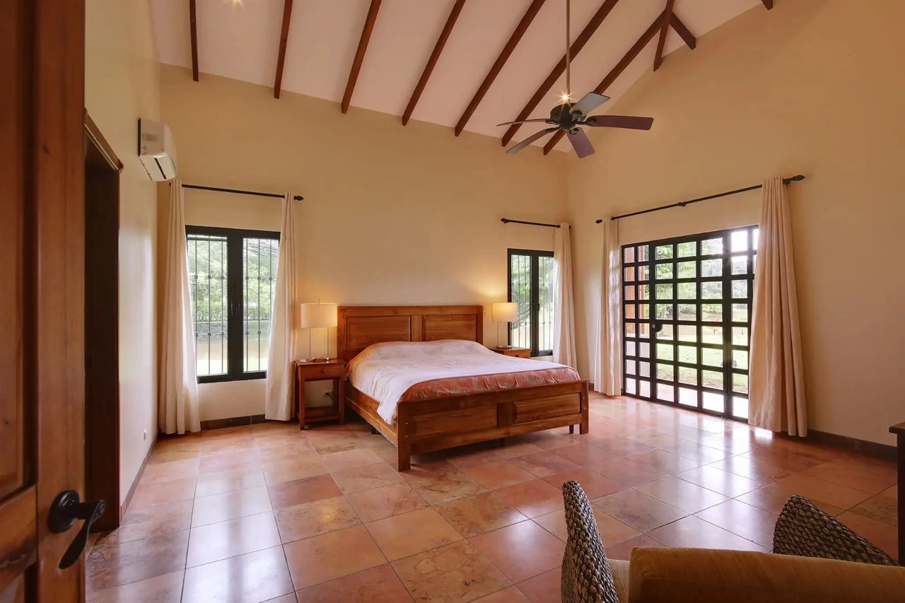 Tropical Luxury Estate with Private Lake, Pool & Prime Location Near Costa Rica’s Best Beaches: Near the Coast House For Sale in Parrita - Gallery image 36