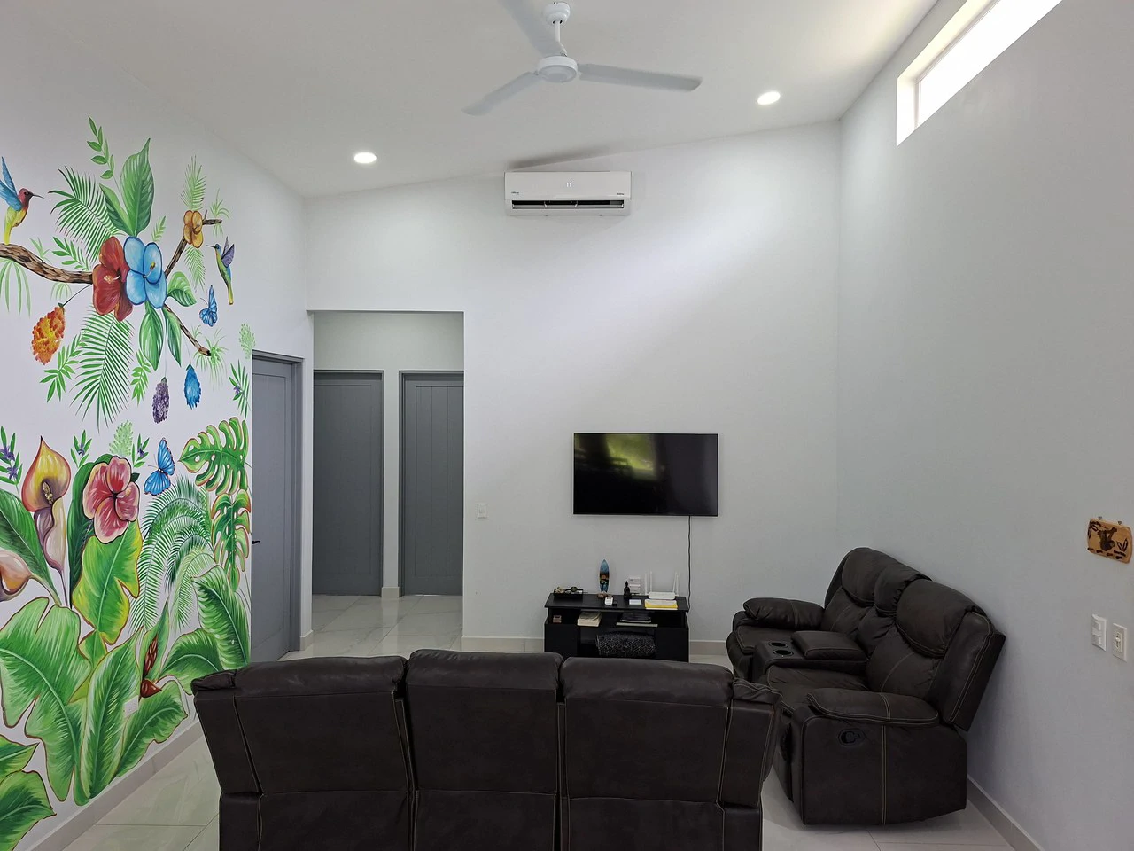 Modern 3BR Home with Exceptional Airbnb Potential Near Manuel Antonio - photo 10