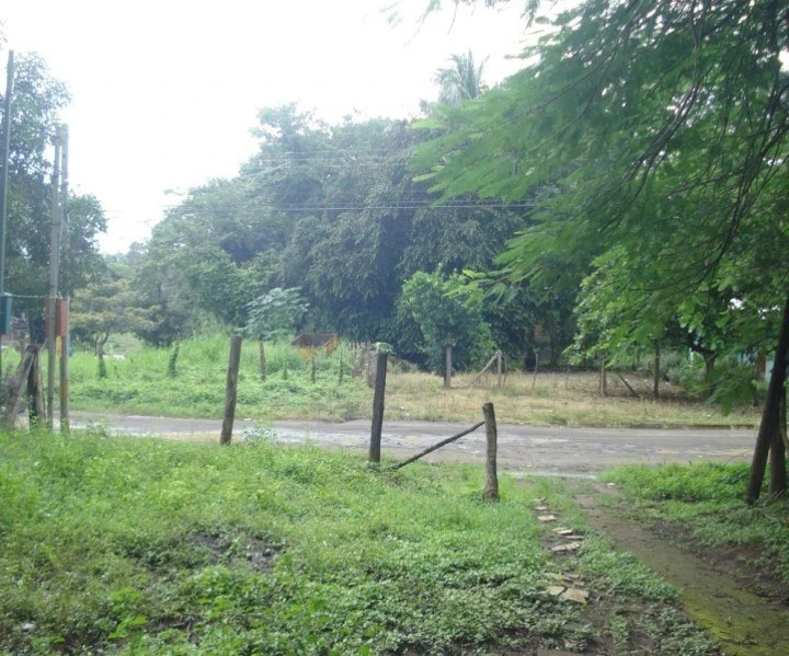 Property nearby the Waterfall, the International Airport of Liberia  And the beaches of Guanacaste - Gallery image 2