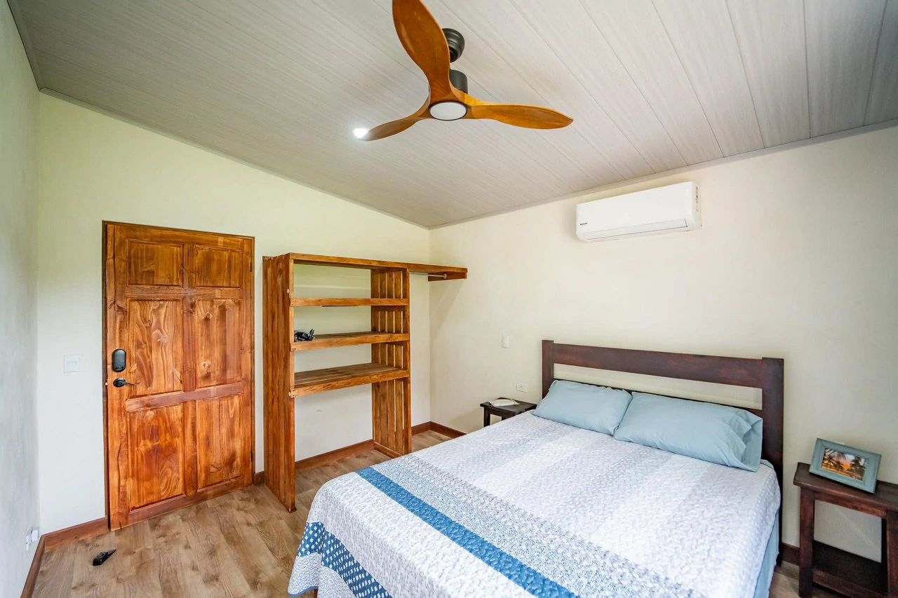 Casa Melina - Modern 3BR Mountain View Home: Mountain House For Sale in Playa Samara - Gallery image 17