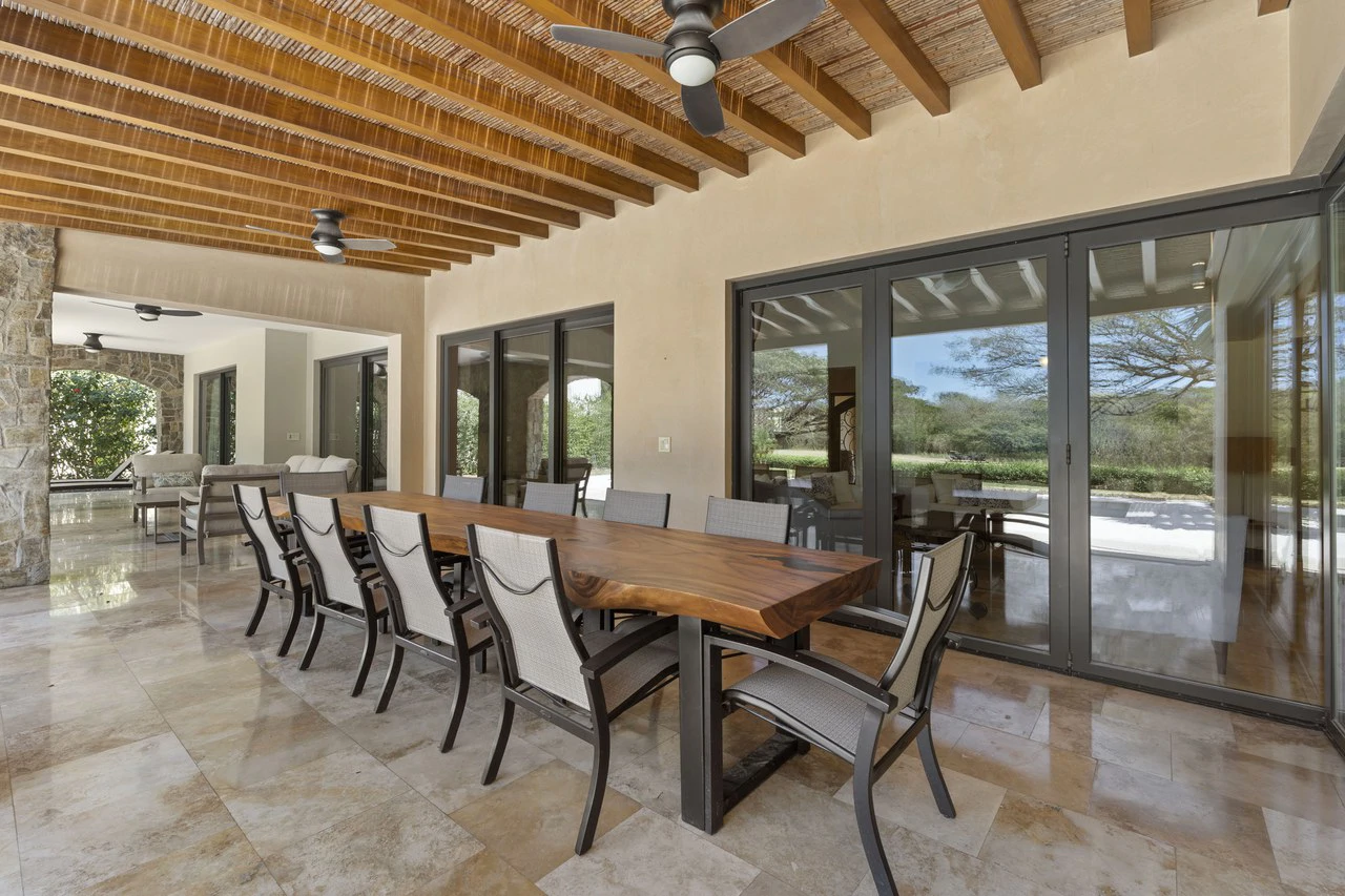 La Dulce Vida 7: Exclusive 5-Bedroom Mansion in La Dulce Vida, Hacienda Pinilla. Unmatched Elegance & Privacy - Gallery image 27