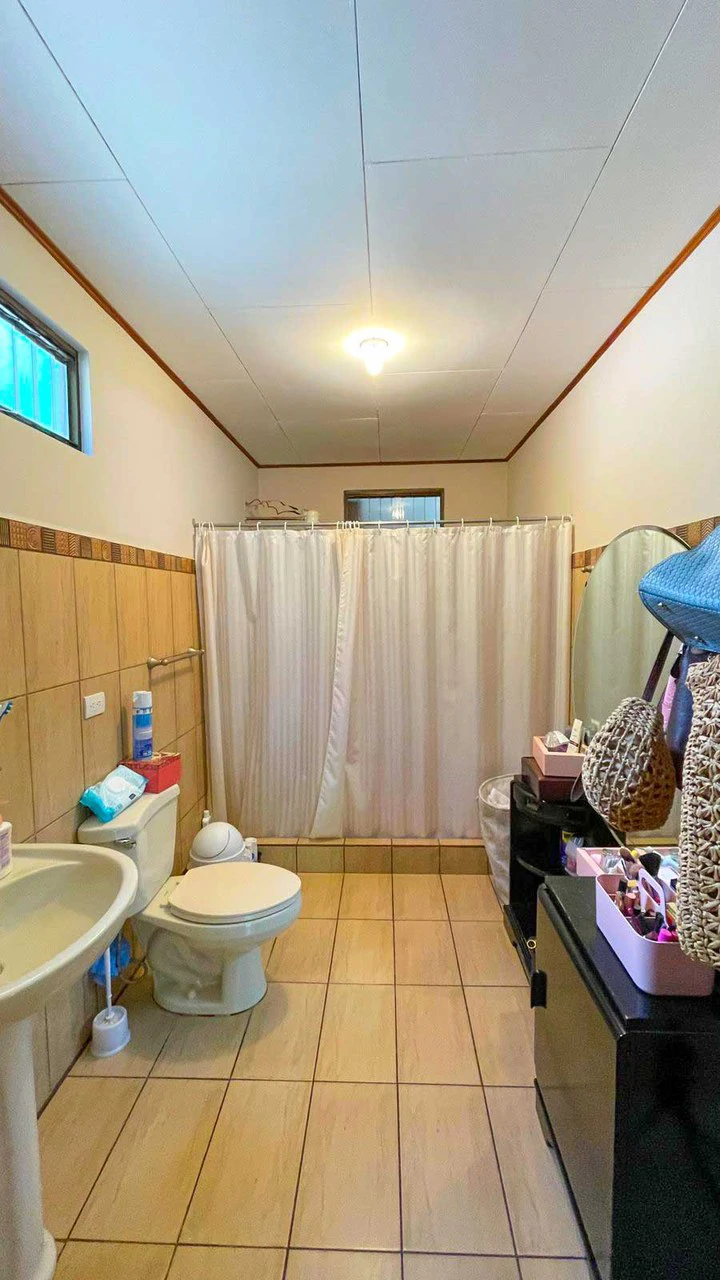 Home for sale in Atenas with Large Lot and Natural Surroundings - Gallery image 11