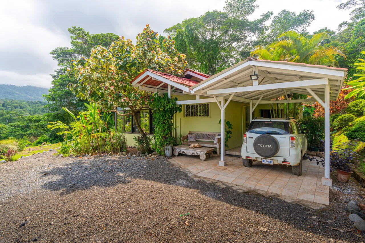 Amazing Mountain View and Ocean View House and Guest House on 4.5 Acres of land in Ojochal - Gallery image 7