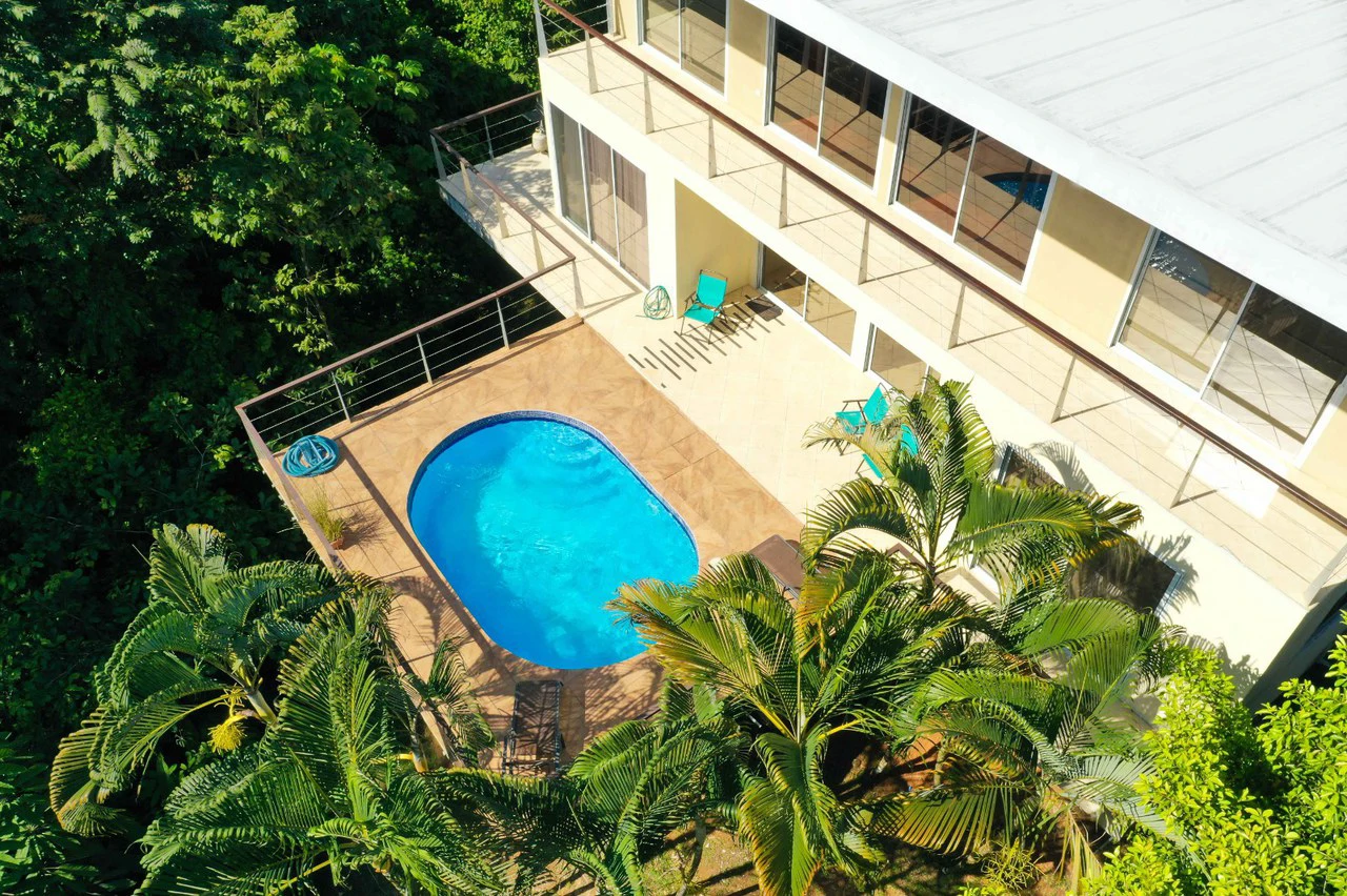 Casa Fox Las Palmas: Mountain House For Sale in Quepos - Gallery image 29