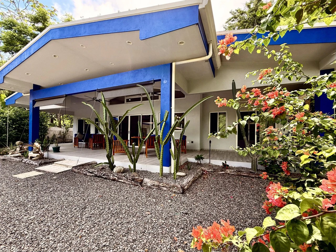 Casa Tortuga: $649,000 USD  Home, Guest House & Commercial Property Near the Playa Organos Beach on the Nicoya Peninsula - photo 38