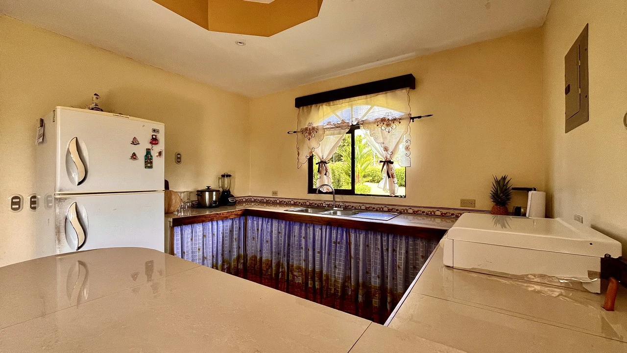 House For Sale in San Pedro - photo 20
