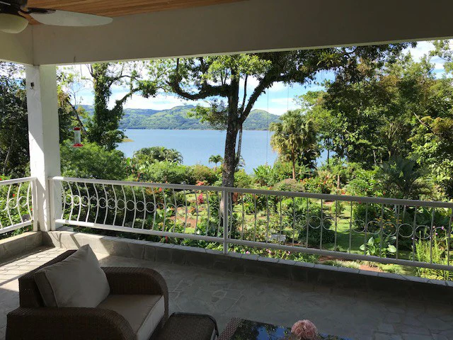 Villa Corazon: Unique LAKE FRONT property, 2 Villas and Tiny house on 5 acres with lake access. - Gallery image 34