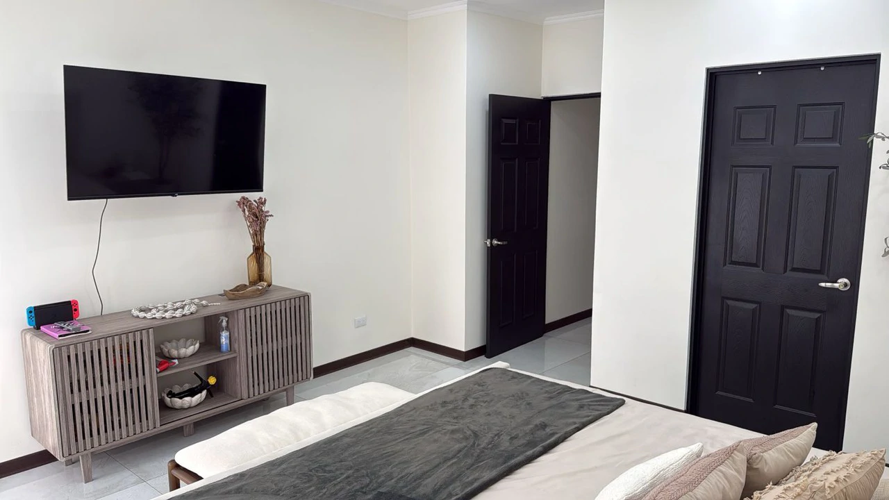 Casa Provenza...:  New Single Level Home - Secure Gated Community! - Gallery image 10