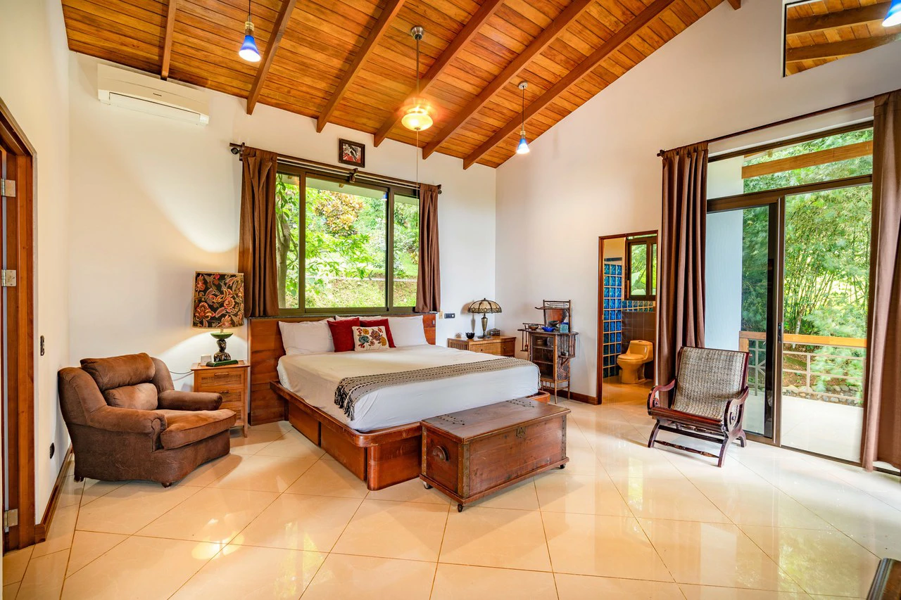 Mountain House For Sale in Savegre - Gallery image 22