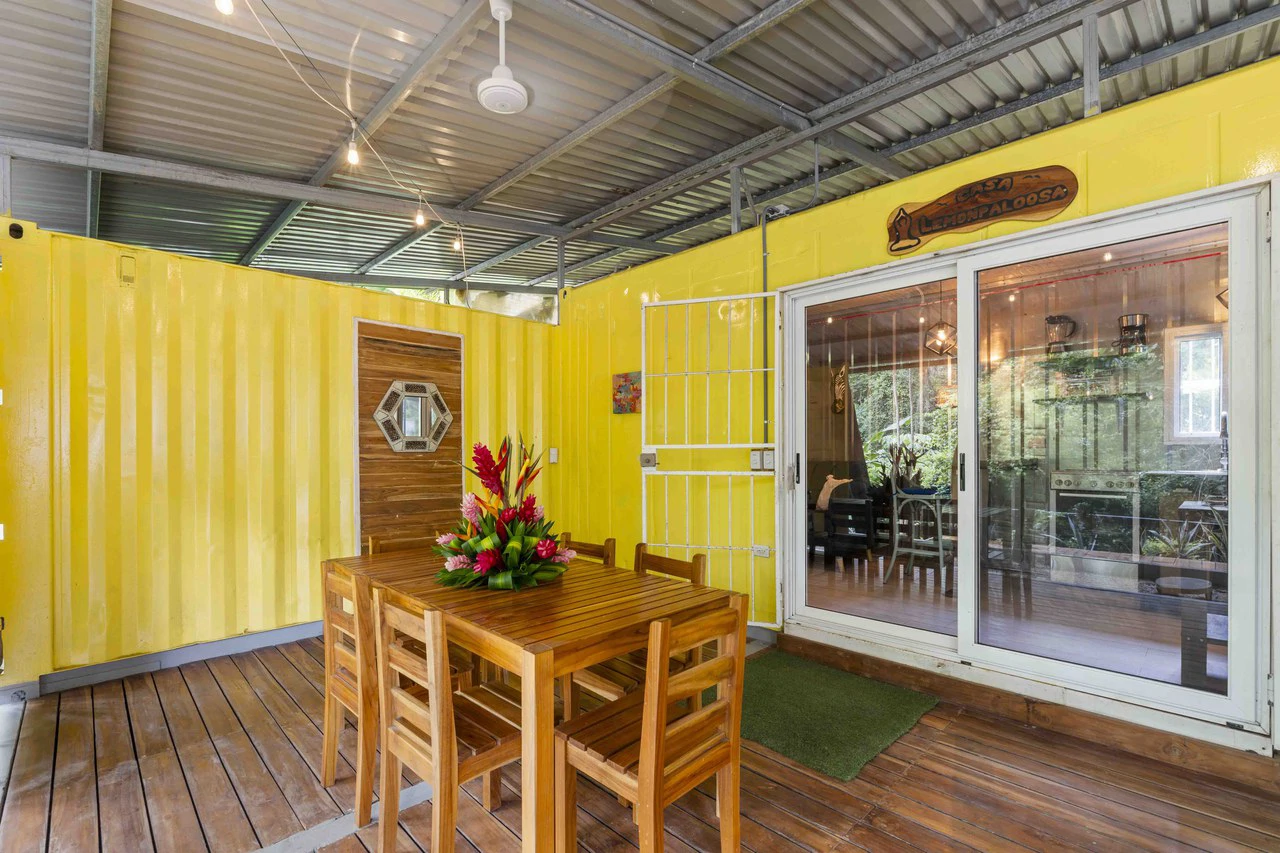 Casa Lemonpaloosa: Very Private Container Home! - Gallery image 21