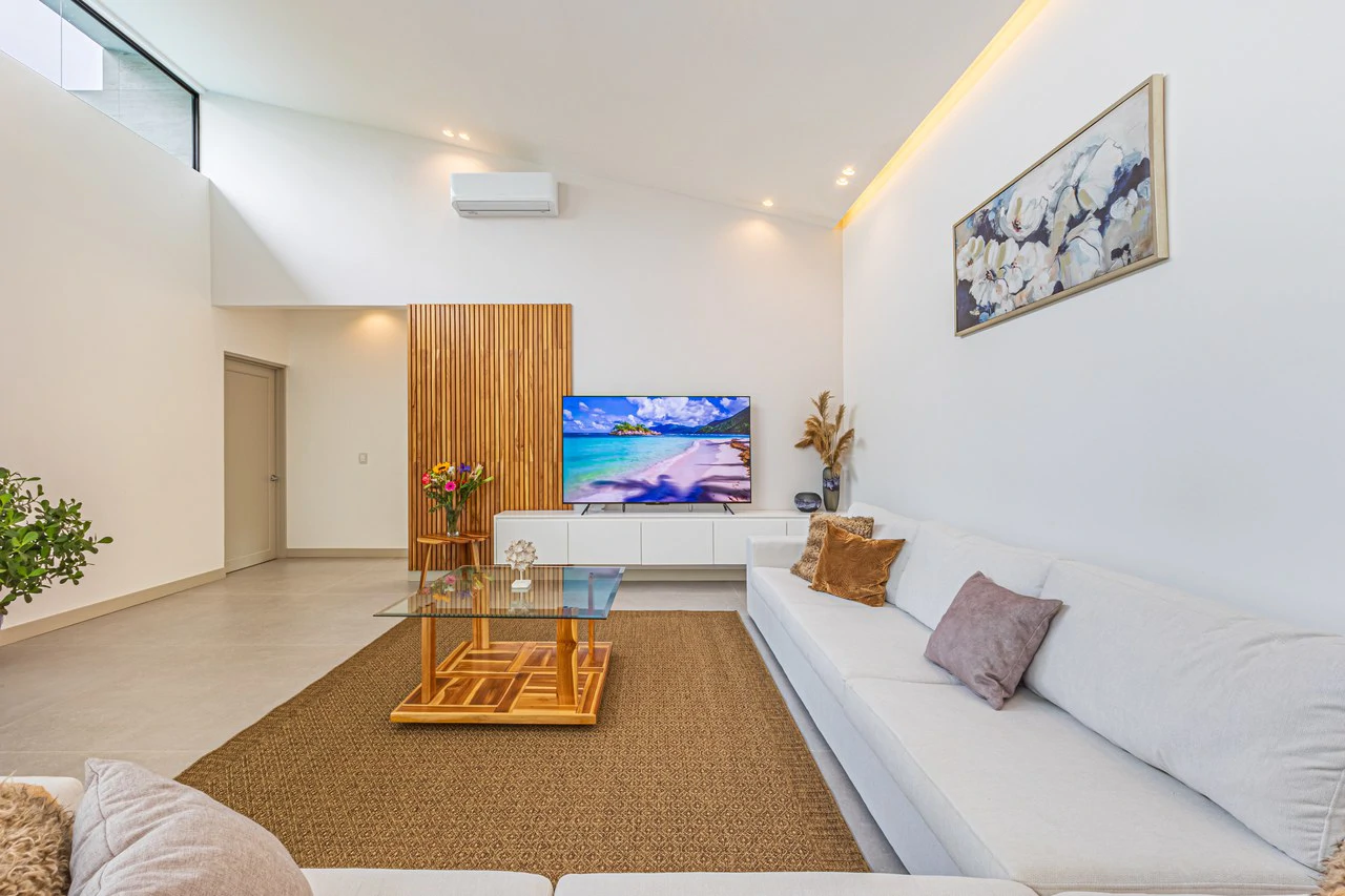Luxury, Comfort & Investment Potential – Ocean-View Home in Uvita - Gallery image 13