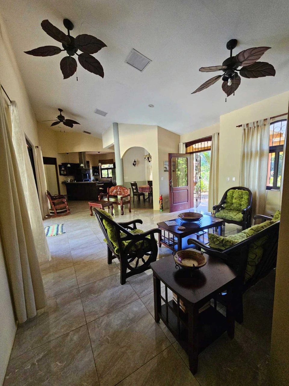 ID 4160: Villa Luna: 3-Bedroom Pool Home in Playa Tambor, Nicoya Peninsula - Gallery image 10