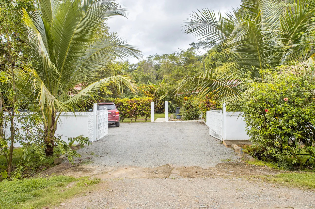 0.81 ACRES – Turn-Key Riverside Business & 3 Bedroom Home Near Dominical!!!: Near the Coast and Riverfront Hotel/Resort/Hostel For Sale in Dominical - Gallery image 58