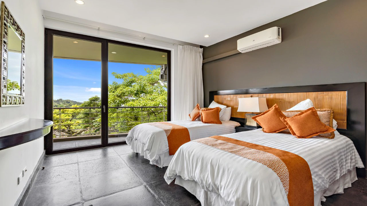 Rainforest 23B: Live in the number one luxury development with private beach in the national reserve of Manuel Antonio - Gallery image 10