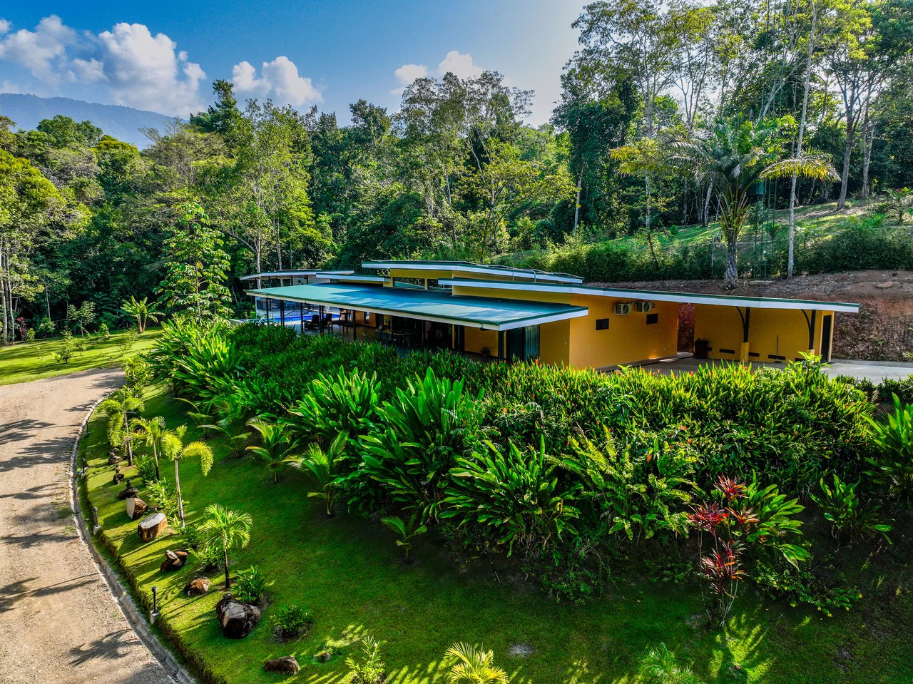 Custom Built Luxury Retreat with Guest Villas in Ojochal - Gallery image 57
