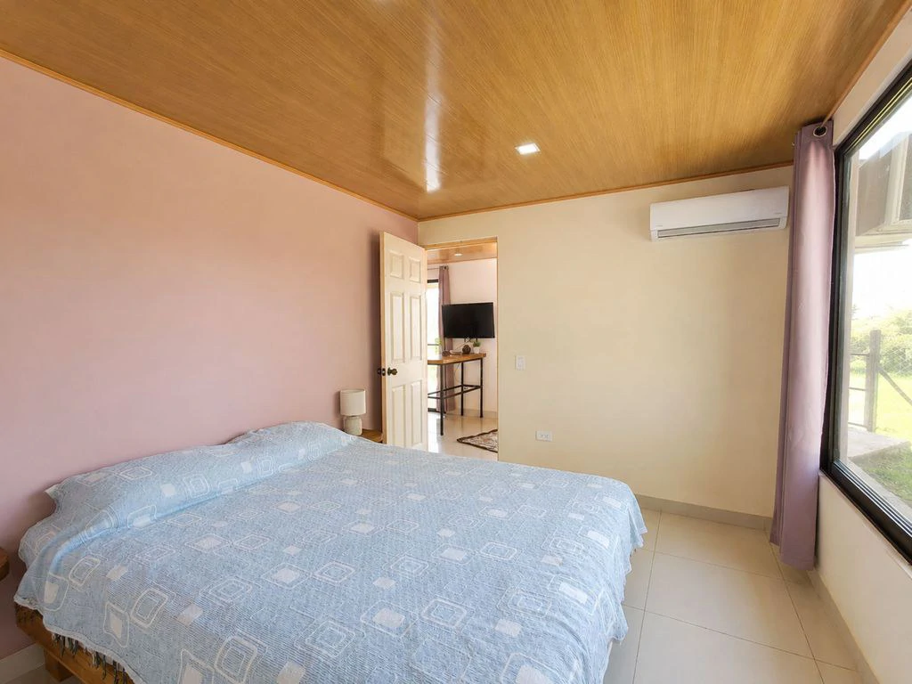 Casa Vista Verde: 1-Bedroom Home with Panoramic Mountain Views & Future Development Potential – Cuesta Grande - photo 16
