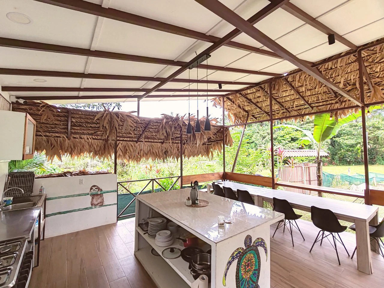 ID: Cahuita Multi Unit Rental Property - 5 Studios, 650m to the Beach - photo 4