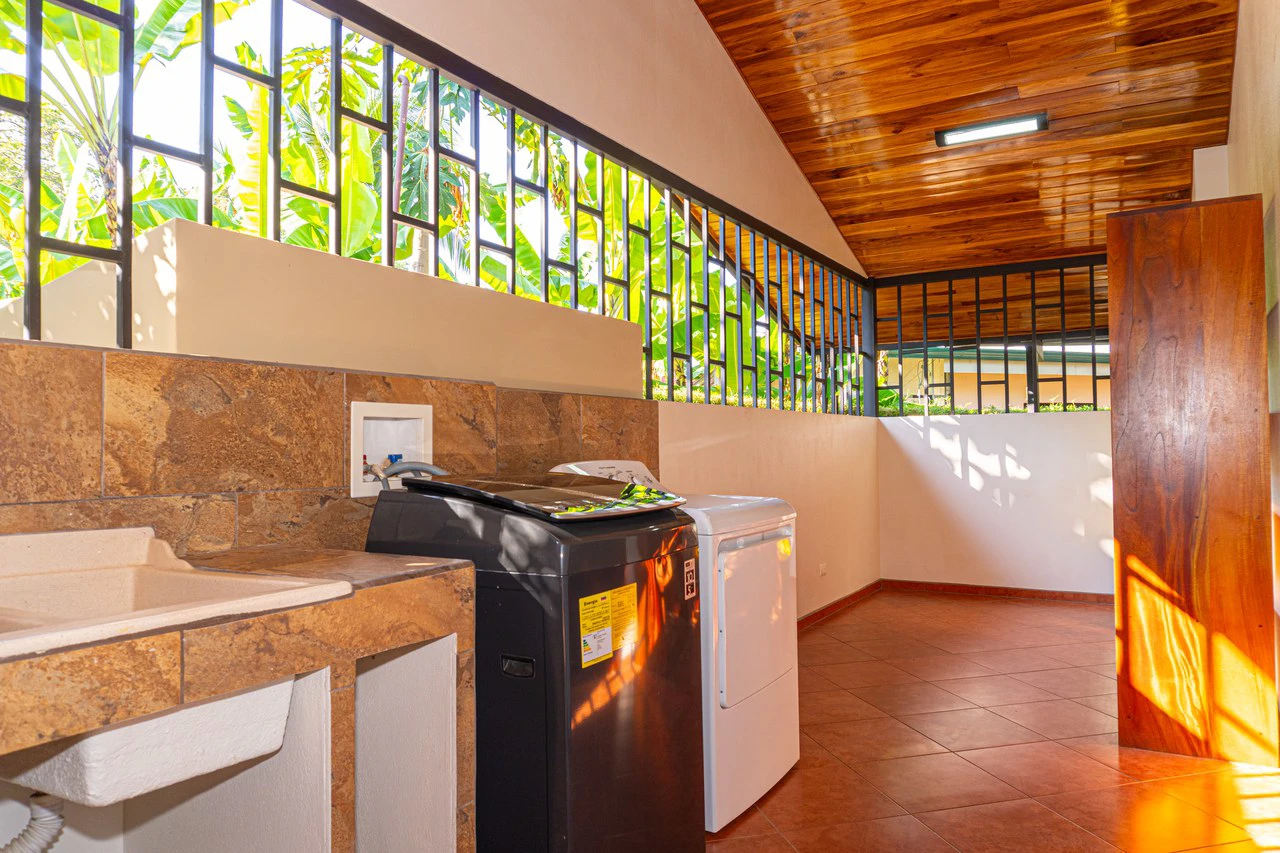 Cozy 2 Bedrooms Casita in Uvita.  Walk to the Beach! - Gallery image 22