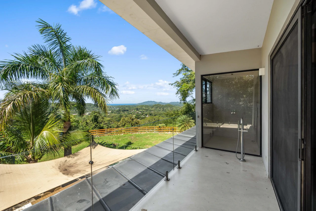 Casa Siempre Surfeando: Ocean Views + 1.45 Acres - Gallery image 19