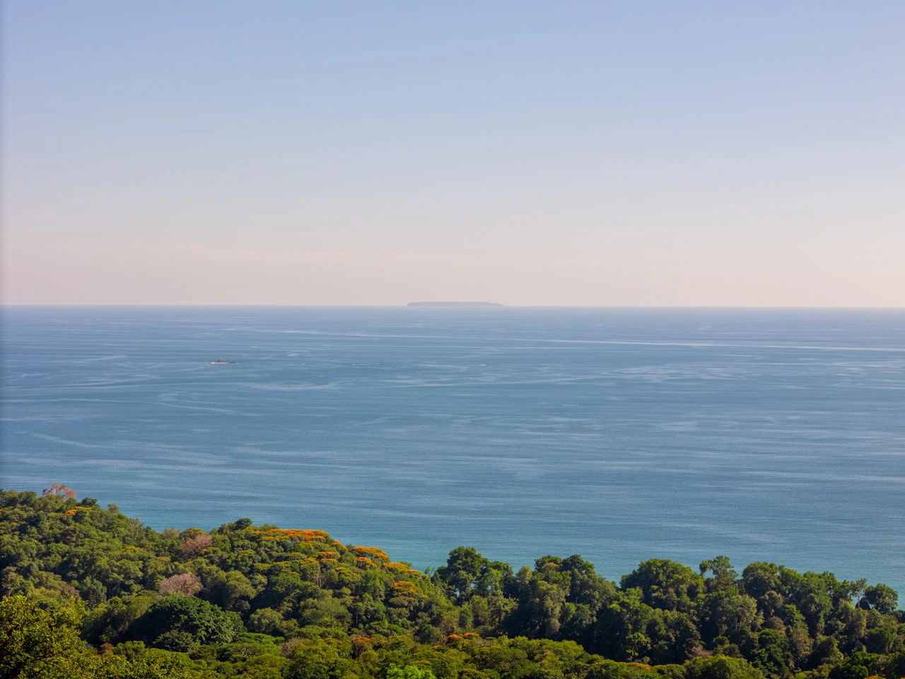 Casa Vista Harmonia: Legendary Ocean Views and Sustainable Living! - Gallery image 15