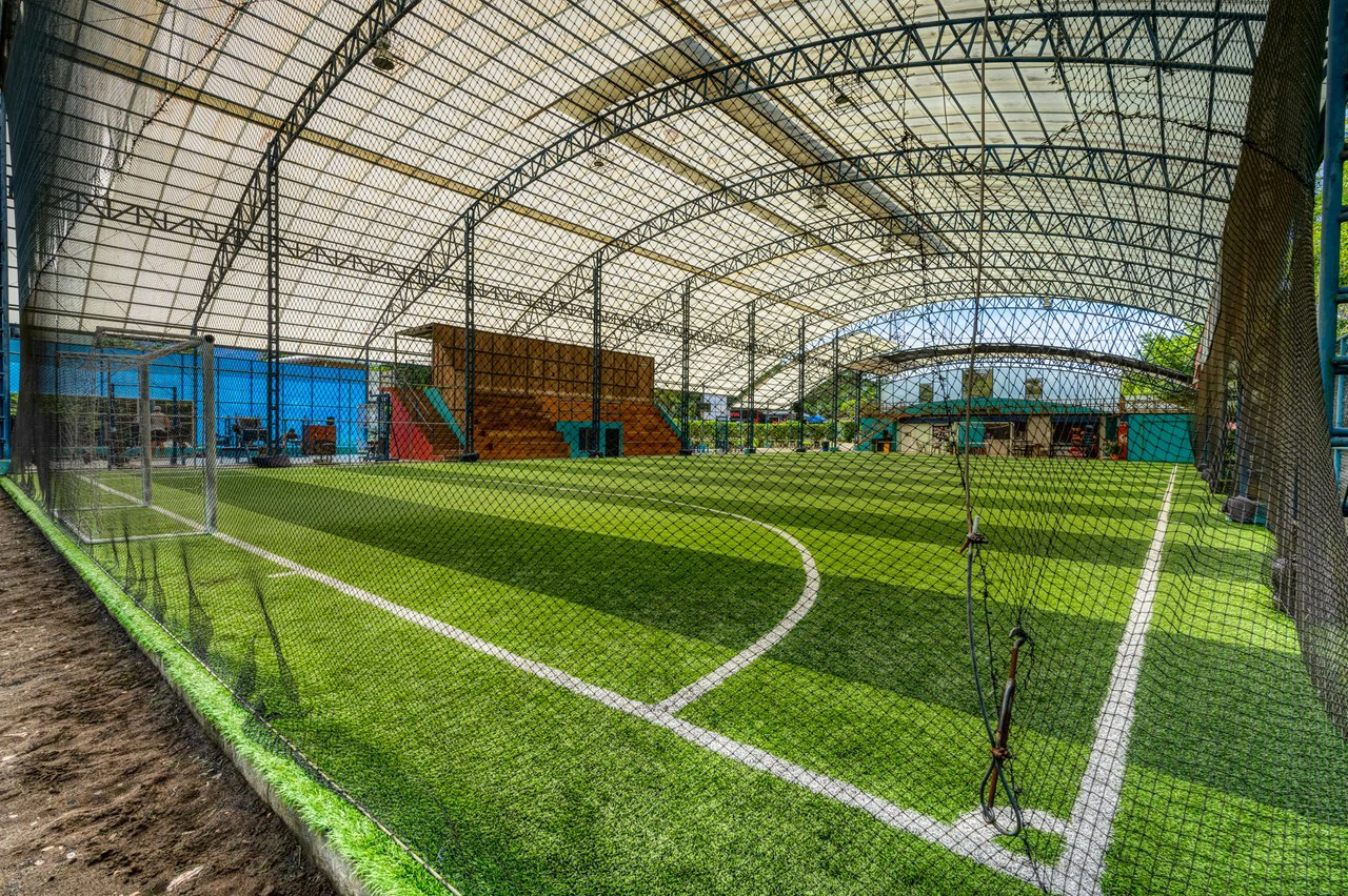 THRIVING SPORTS AND COMMERCIAL BUSINESS WITH OWNER FINANCING OPTION: Rincon Uvita - Gallery image 34