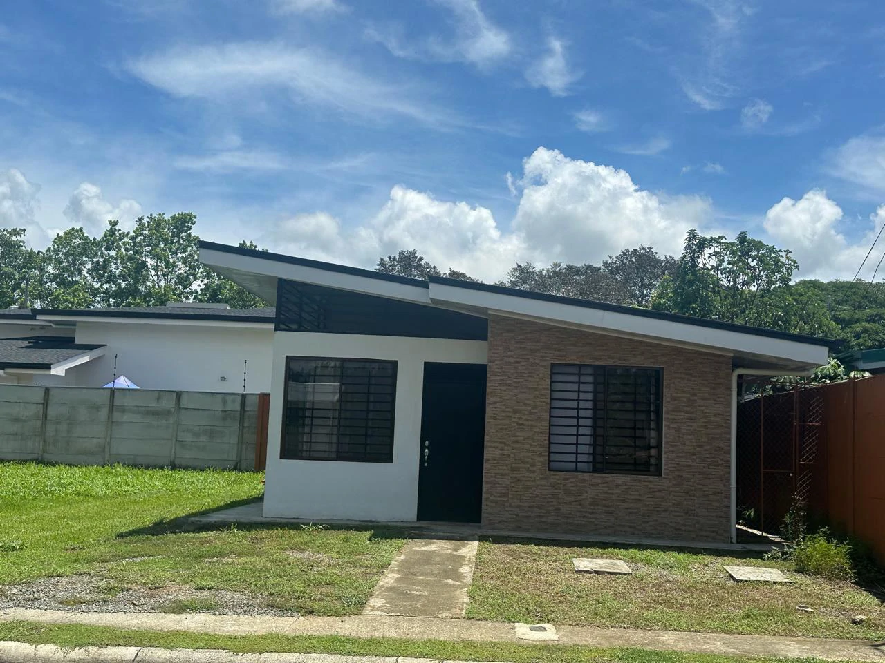 SE VENDE APARTAMENTOS UBICADOS EN QUEPOS, PUNTARENAS: Mountain Apartment For Sale in Quepos - Gallery image 2
