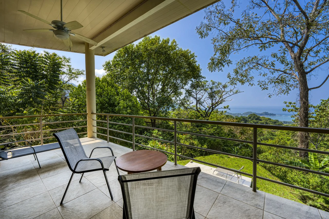12.25 ACRES – 3 Bedroom 2 Story Ocean View Home 10 Min To The Beach!!! - Gallery image 12