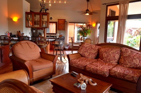 LUXURY ESTATE IN GATED LAKEFRONT COMMUNITY - Gallery image 9