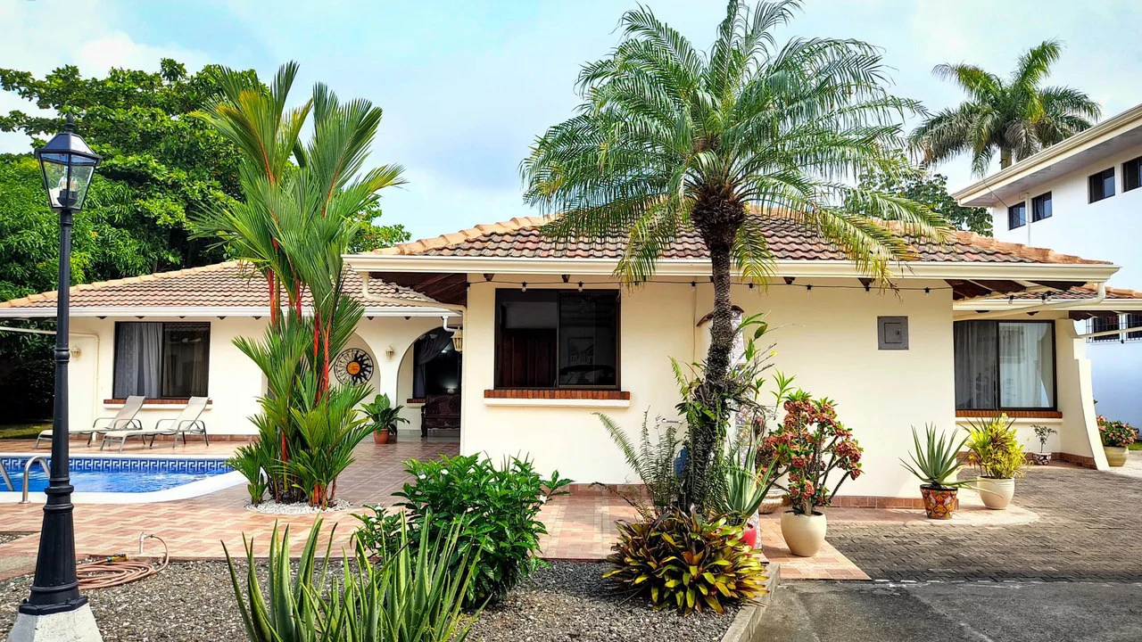 Villa For Sale in Jacó - Gallery image 9