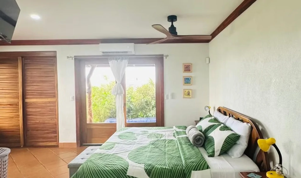 Pura Vida Costa Rica: Lake and Volcano view home, Garage and Guest Apartment - Gallery image 12