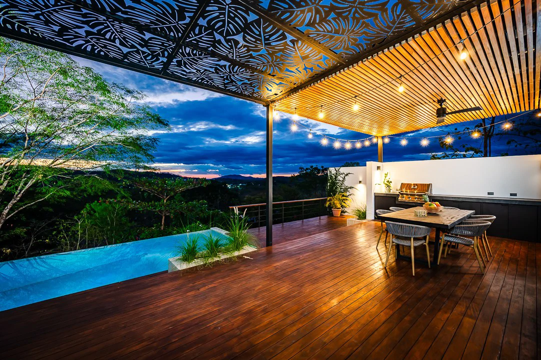 Casa Kalachuchi: Gorgeous Modern Jungle Oasis with Sunset Views in Gated Community - Gallery image 38