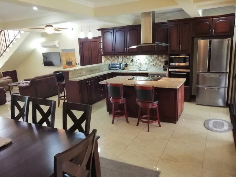 Incredible Casa Rimon, Huge 2 Story Home with Pool in Bejuco: Walk to the Beach from a rare 4 bedroom home! - Gallery image 13