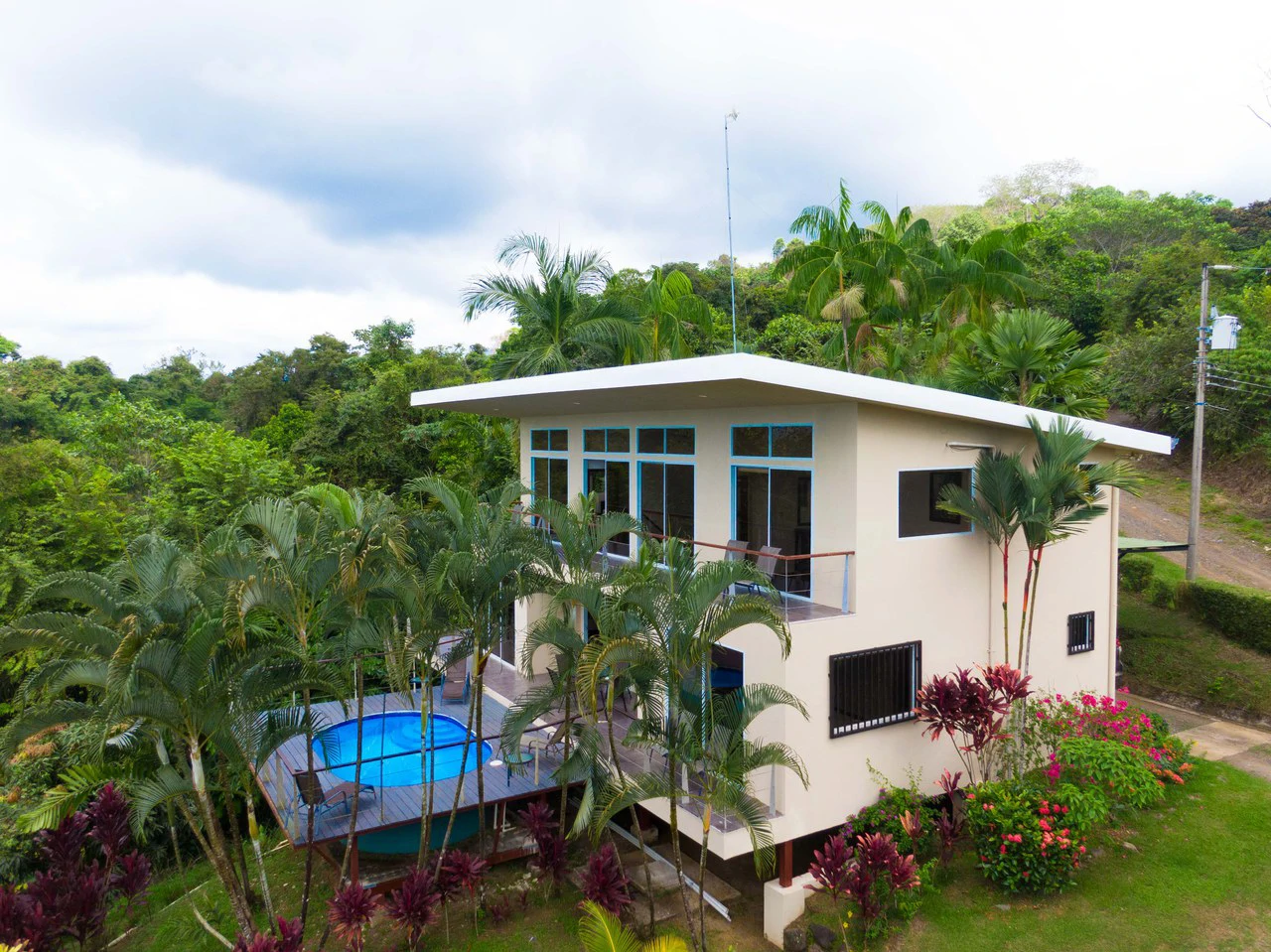 Las Palmas House: Mountain House For Sale in Quepos - Gallery image 21