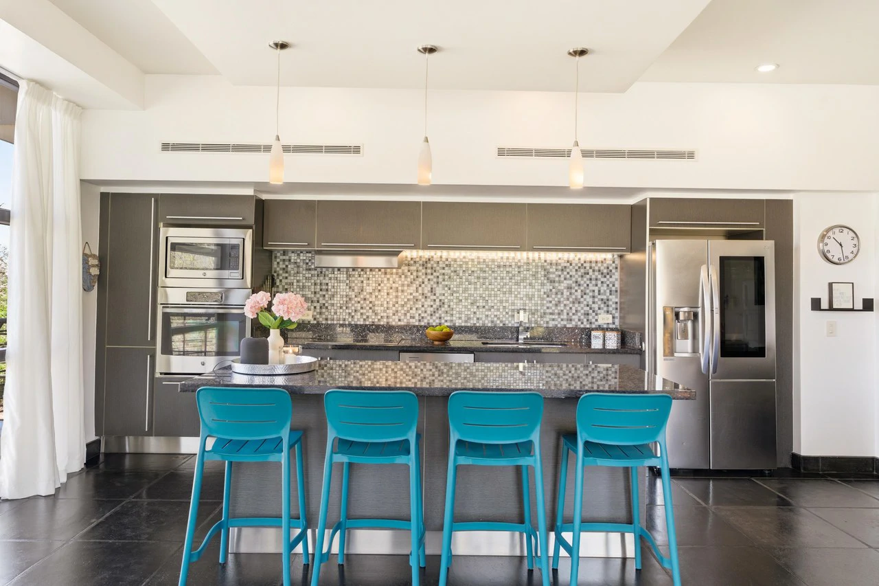 La Perla 113: Boutique Luxury Condo in the Heart of Tamarindo - Gallery image 5