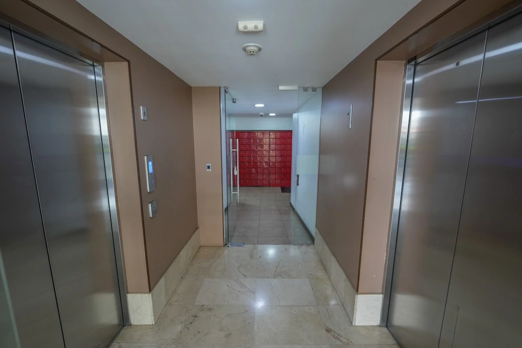 Apartment For Sale in Paseo Colon - photo 5
