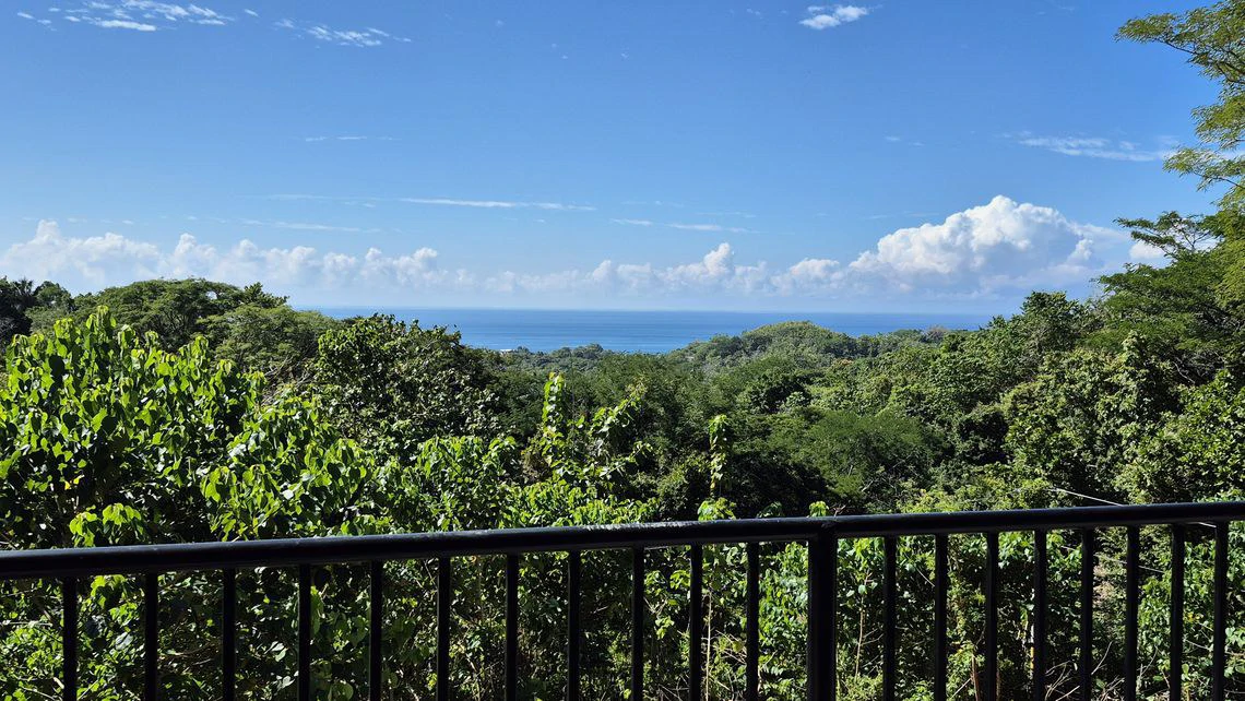Casa Flex: Modern Tropical Container Home with Spectacular Ocean Views – 85% Completed, Ready to Finish Your Way - Gallery image 23