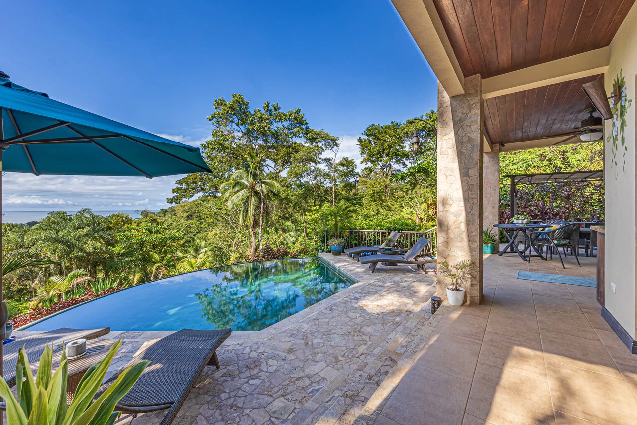 Luxurious Coastal Retreat with Ocean Views in Uvita, Costa Rica - Gallery image 29