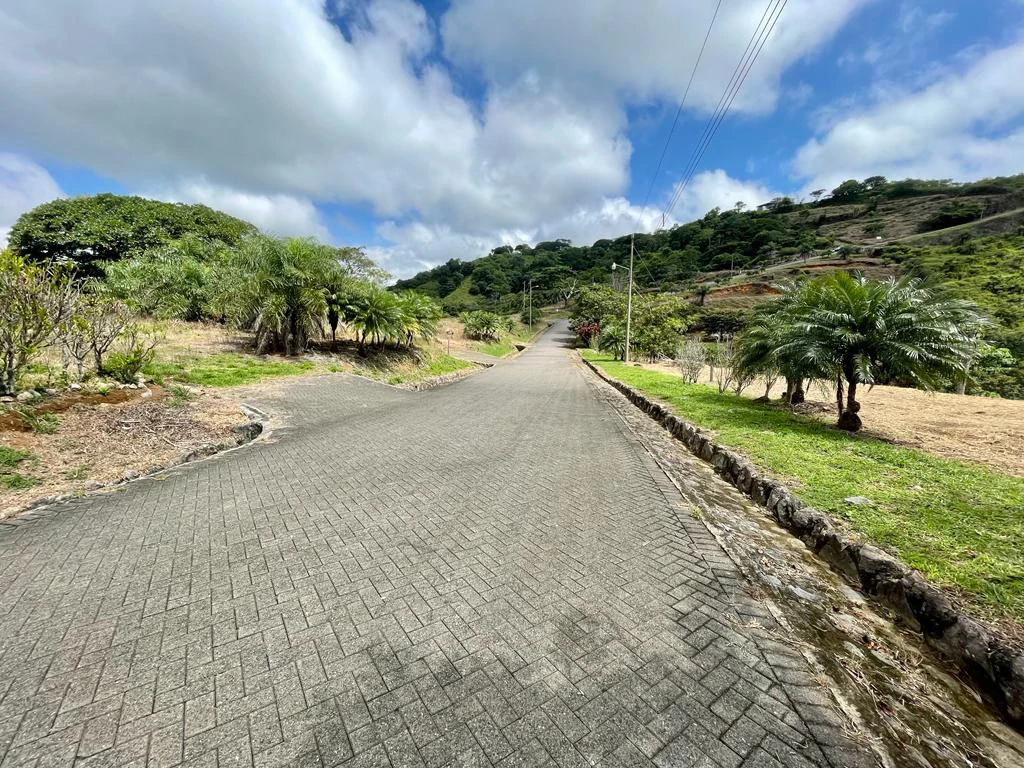 Bargain Lot for sale in Residencial Vista Mar with Ocean and mountain view between San Mateo and Orotina Alajuela Costa Rica - Gallery image 5