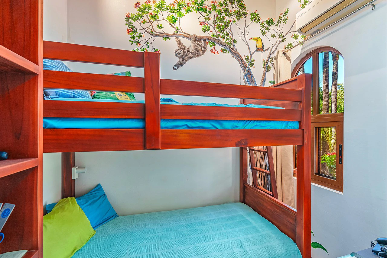 Paraiso Suizo: Turnkey Multi-Residence Compound Near Playa Negra - Gallery image 22
