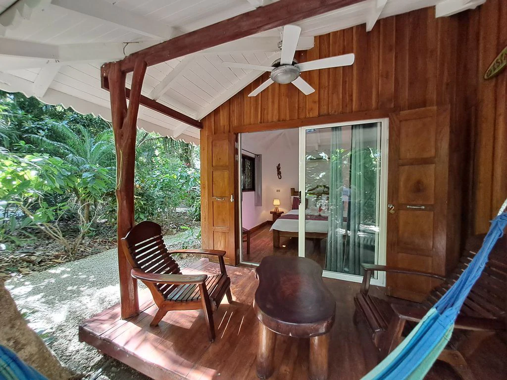 Samara Jungle Boutique Hotel: When Elegant & Romantic Bungalows Seamlessly Blend Into Nature's Bounty. - Gallery image 27