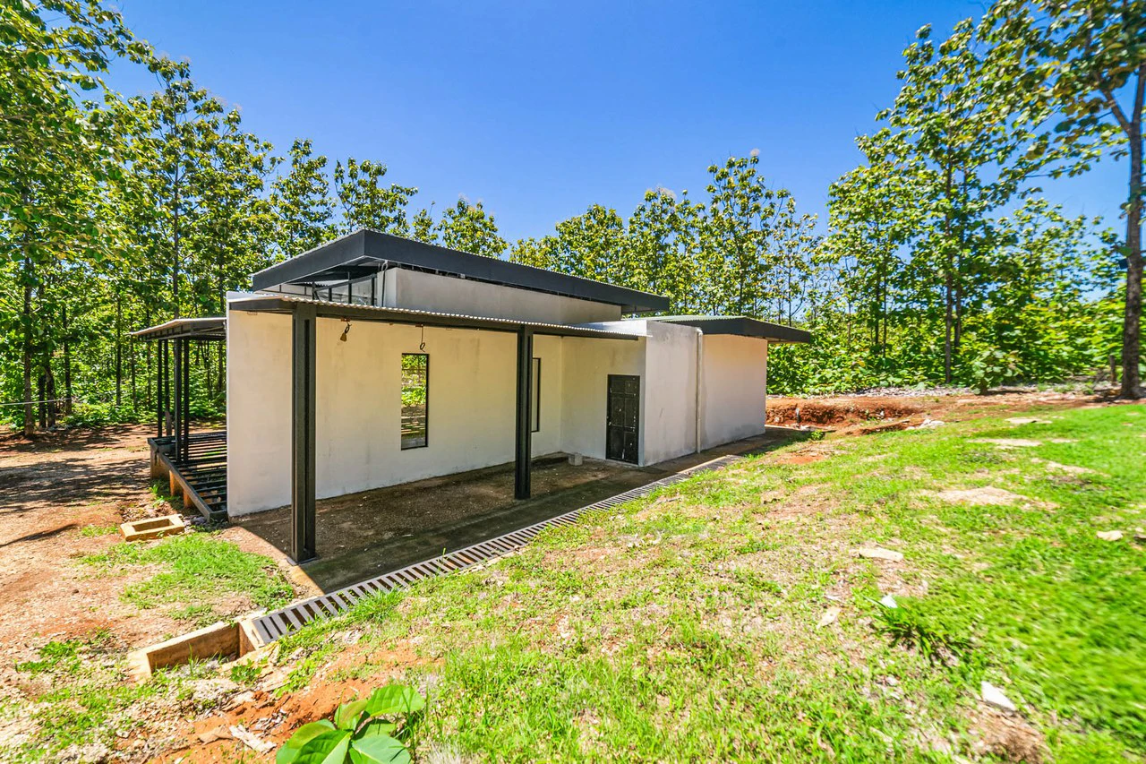 Modern Home-90% Complete, Ready for Your Final Touch - Gallery image 16
