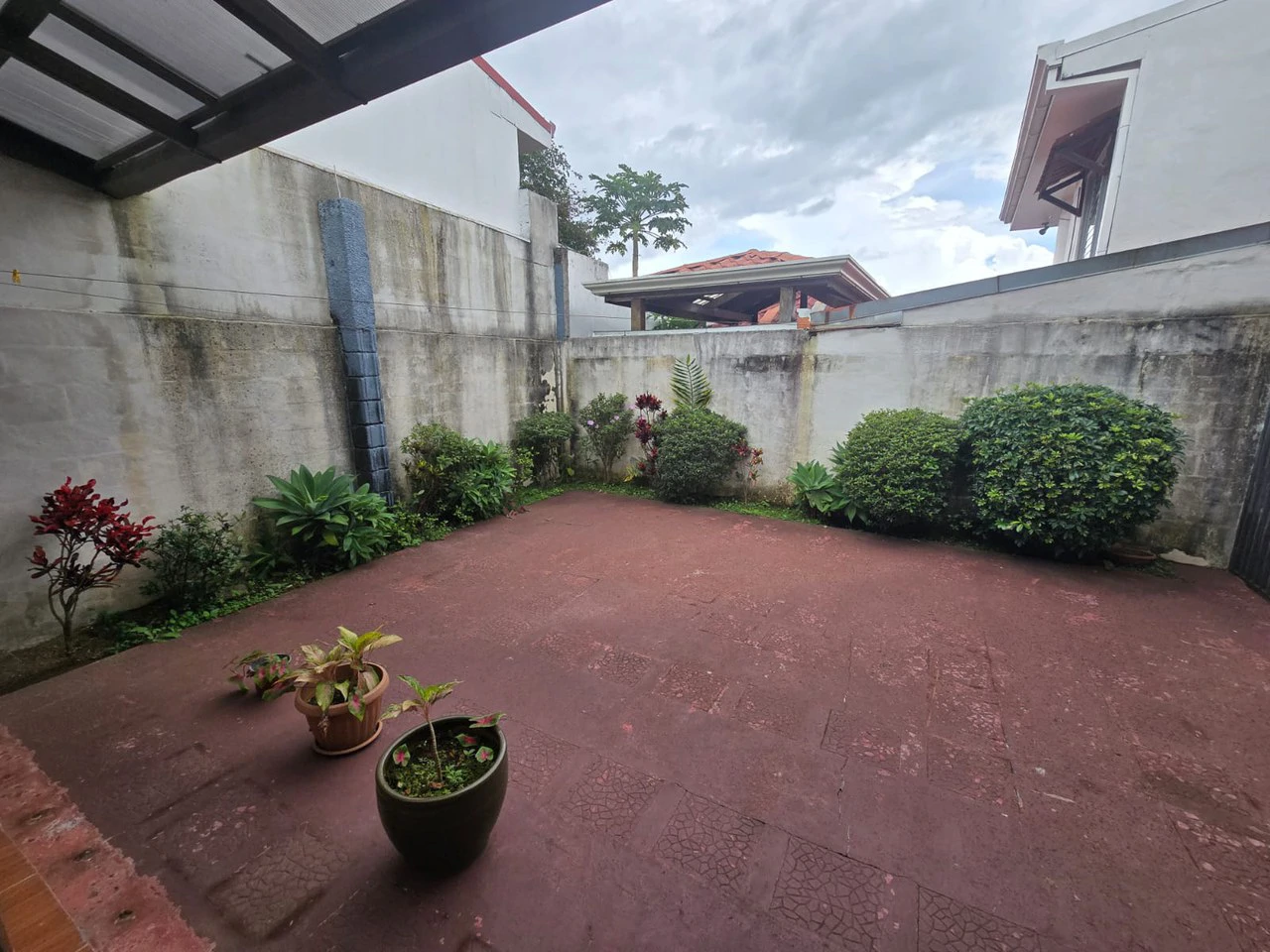 House For Sale in Barva - Gallery image 18